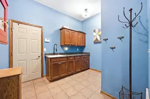 3349 Carbineer Dr, Belvidere, IL 61008 - Photo 17