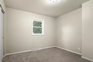 4659 Brougham Dr, Rockford, IL 61114 - Photo 25
