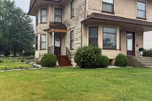 450 S West Ave, Freeport, IL 61032 - Photo 43