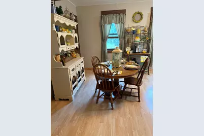 450 S West Avenue, Freeport, IL 61032 - Photo 5