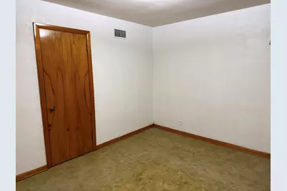408 N Maple Avenue, Forreston, IL 61030 - Photo 9