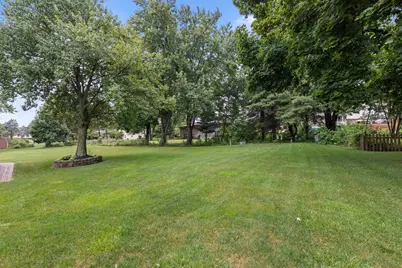 6232 Pennsbury Drive, Cherry Valley, IL 61016 - Photo 27