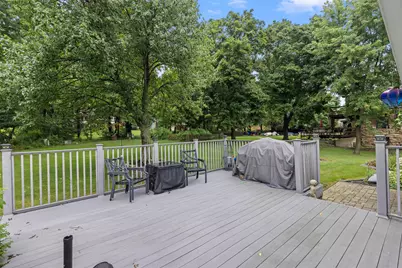 6232 Pennsbury Drive, Cherry Valley, IL 61016 - Photo 25