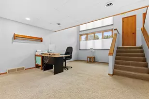 6232 Pennsbury Dr, Cherry Valley, IL 61016 - Photo 17