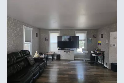 708 S Blackhawk, Freeport, IL 61032 - Photo 13