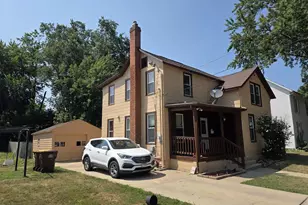 708 S Blackhawk, Freeport, IL 61032 - Photo 7