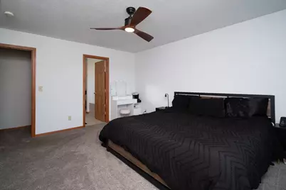 13181 Springhill Drive, Winnebago, IL 61088 - Photo 5