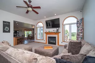 13181 Springhill Dr, Winnebago, IL 61088 - Photo 17