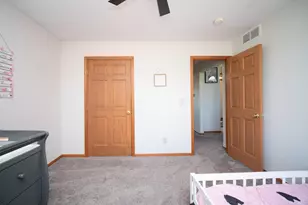 13181 Springhill Dr, Winnebago, IL 61088 - Photo 7