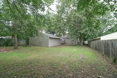 220 Shoreland Road, Machesney Park, IL 61115 - Photo 7