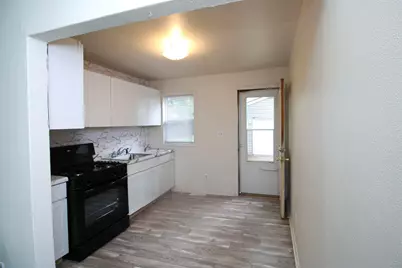 220 Shoreland Road, Machesney Park, IL 61115 - Photo 11