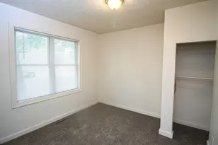 220 Shoreland Rd, Machesney Park, IL 61115 - Photo 13