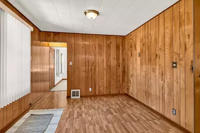 128 Warren Avenue, Rockford, IL 61107 - Photo 13