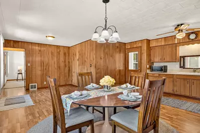128 Warren Avenue, Rockford, IL 61107 - Photo 9