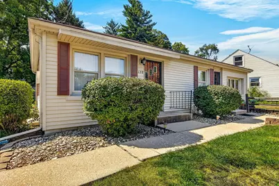 128 Warren Avenue, Rockford, IL 61107 - Photo 37