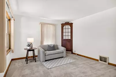 128 Warren Avenue, Rockford, IL 61107 - Photo 15