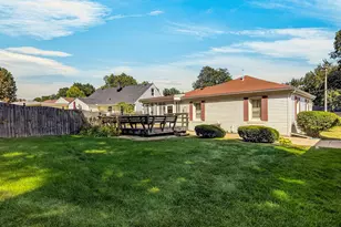 128 Warren Ave, Rockford, IL 61107 - Photo 43