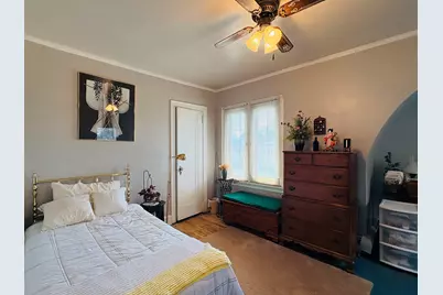 901 Parkview Avenue, Rockford, IL 61107 - Photo 23