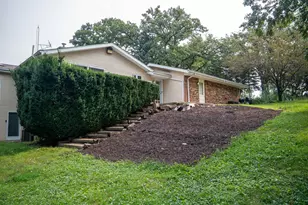 916 W Town Line Rd, Leaf River, IL 61047 - Photo 59
