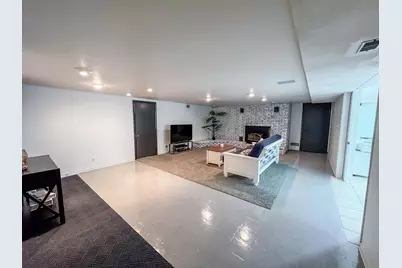 916 W Town Line Road, Leaf River, IL 61047 - Photo 35
