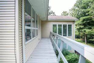 916 W Town Line Rd, Leaf River, IL 61047 - Photo 45