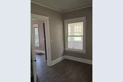 317 N Hinkley Avenue, Rockford, IL 61101 - Photo 11