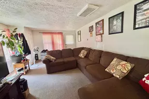 524 W Harrison St, Belvidere, IL 61008 - Photo 21