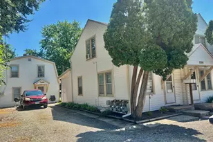 524 W Harrison St, Belvidere, IL 61008 - Photo 3