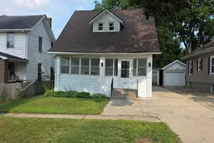 1325 S High Ave, Freeport, IL 61032 - Photo 1