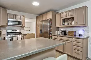 823 Pine Valley Dr, Rockford, IL 61107 - Photo 31