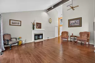 5343 Winding Creek Dr, Rockford, IL 61114 - Photo 9