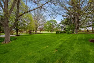 10562 Town Hall Rd, Belvidere, IL 61008 - Photo 3