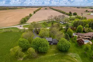 10562 Town Hall Rd, Belvidere, IL 61008 - Photo 65