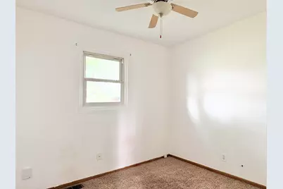 1111 Evans Avenue, Machesney Park, IL 61115 - Photo 7