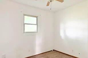 1111 Evans Ave, Machesney Park, IL 61115 - Photo 7