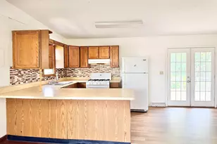 1111 Evans Ave, Machesney Park, IL 61115 - Photo 3