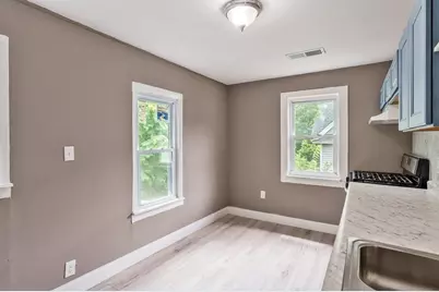 229 Forest Avenue, Rockford, IL 61101 - Photo 25