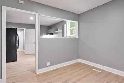 229 Forest Avenue, Rockford, IL 61101 - Photo 7