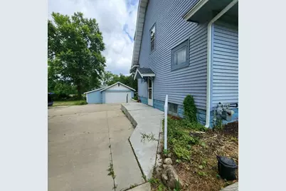 4525 Simpson Rd., Rockford, IL 61102 - Photo 3