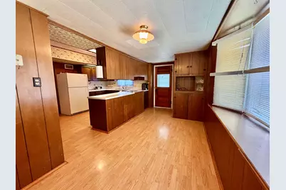 109 E Rapp Street, Mount Carroll, IL 61053 - Photo 11