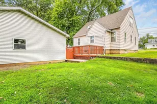300 E 4th St, Rock Falls, IL 61071 - Photo 33