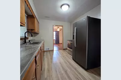 309 E 9th Street, Rock Falls, IL 61071 - Photo 3