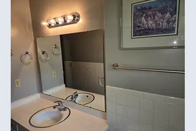 592 Donna Drive, Rockford, IL 61107 - Photo 13