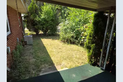 592 Donna Drive, Rockford, IL 61107 - Photo 5