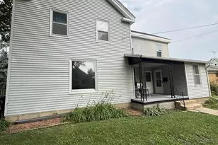 607 S Jackson, Mount Carroll, IL 61053 - Photo 3