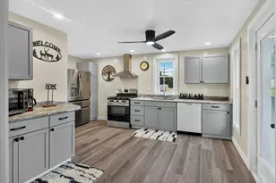 101 West St, Monroe Center, IL 61052 - Photo 5