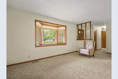 5431 Murphys Run, Roscoe, IL 61073 - Photo 7
