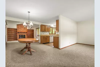 5431 Murphys Run, Roscoe, IL 61073 - Photo 5