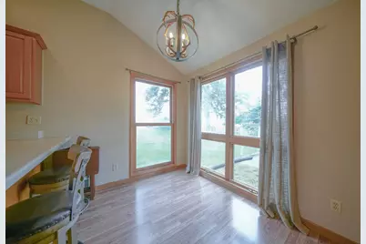 13855 W State Road, Pecatonica, IL 61063 - Photo 11