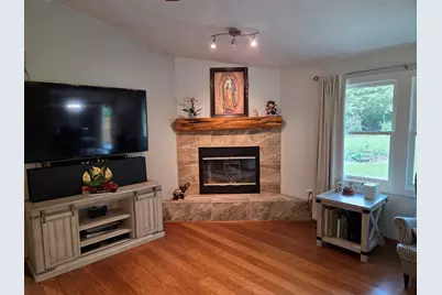 5574 Country Court, Roscoe, IL 61073 - Photo 5
